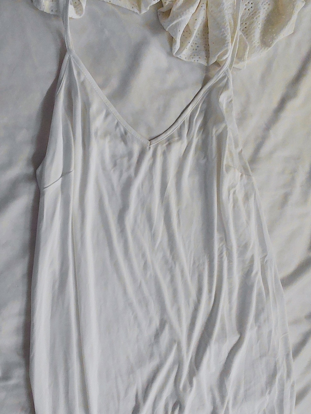 White Eyelet Sleeveless Dress with Ruffled Collar - Picture 7 of 8